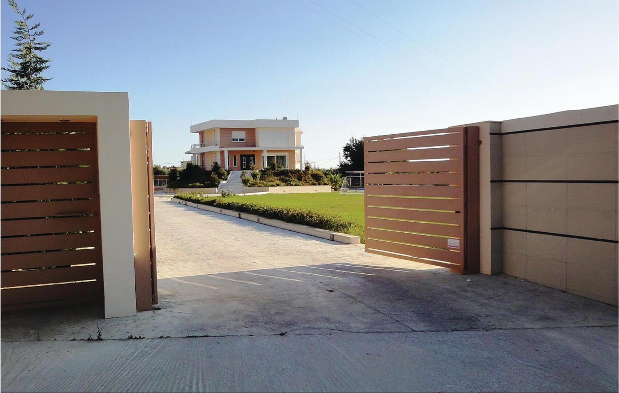 Lovely Home In Preveza With Outdoor Swimming Pool Kanali  Exterior foto